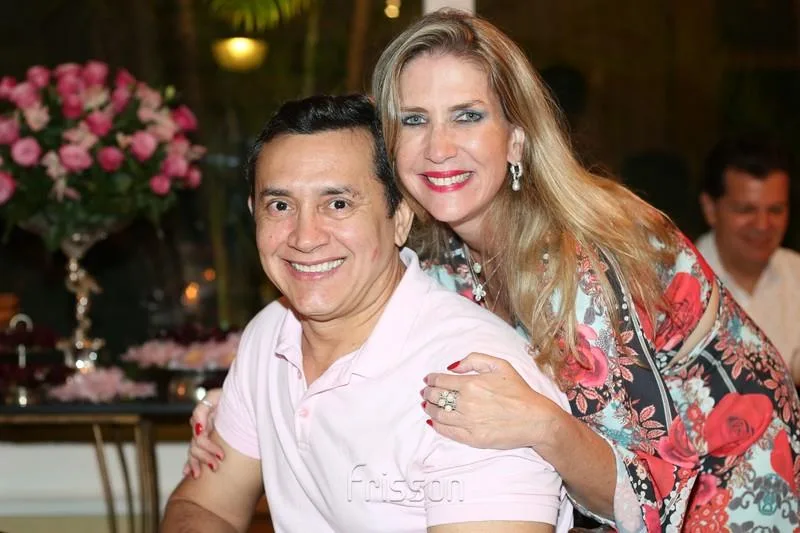 Andrade Mendonça e Marjorie Marshall