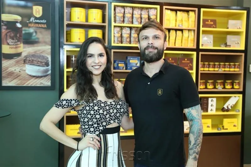 Alyne Almeida e Davi Liborio
