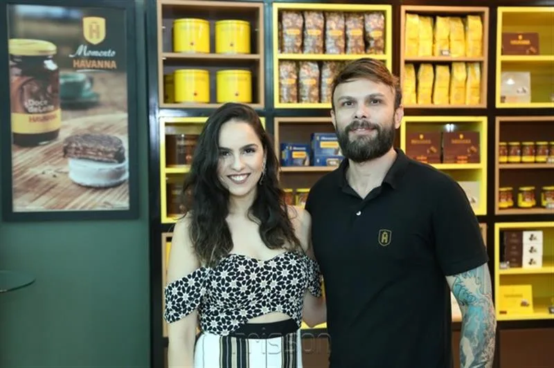 Alyne Almeida e Davi Liborio