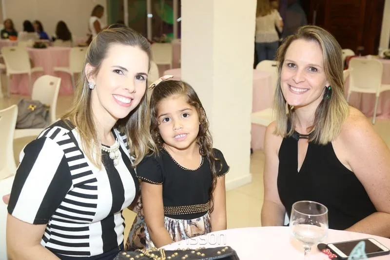 Aline e Beatrice Mota, Jéssica Pordeus