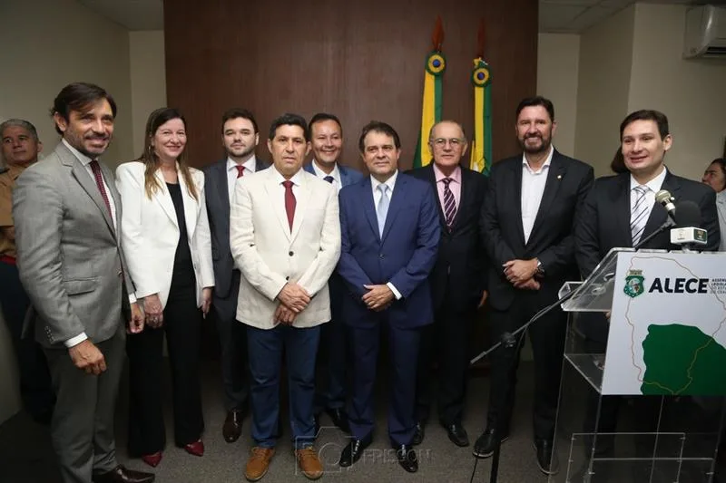 Assembleia Legislativa do Ceará lança projeto "Vem pra Alece"