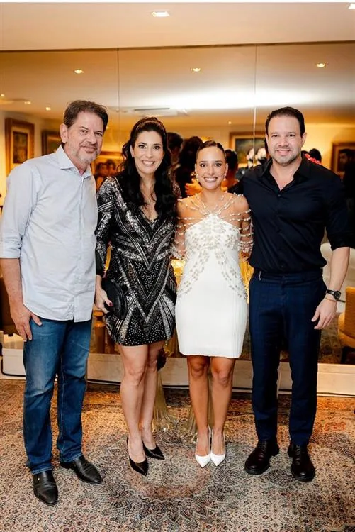 Cid Gomes, Maria Célia, Gabriella Ventura e Leo Couto