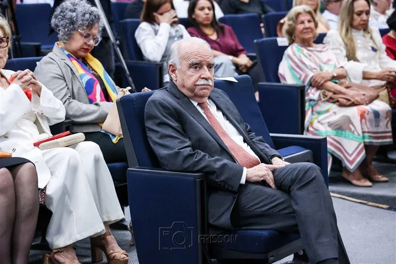 Ednilton Soárez