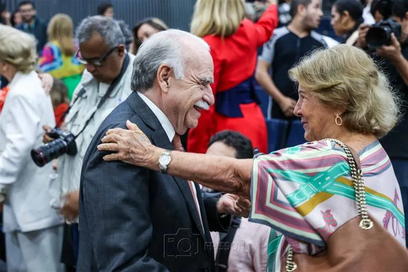 Ednilton Soárez e Ana Lúcia Mota