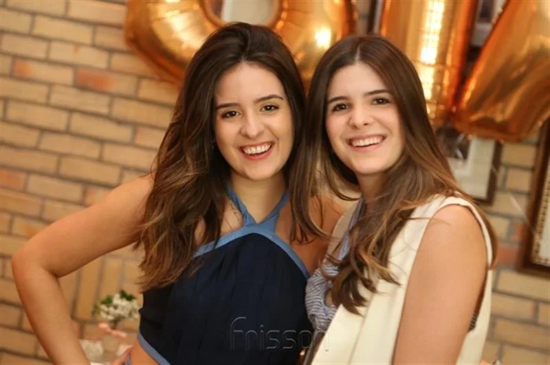 Amanda e Marcela Feitosa