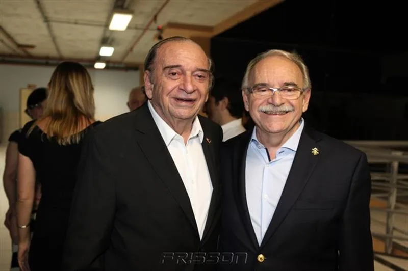 Ednilo e Ednilton Soárez