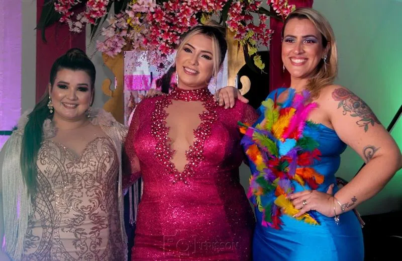Aline Prado, Ludi Holanda e Giselle Tilly