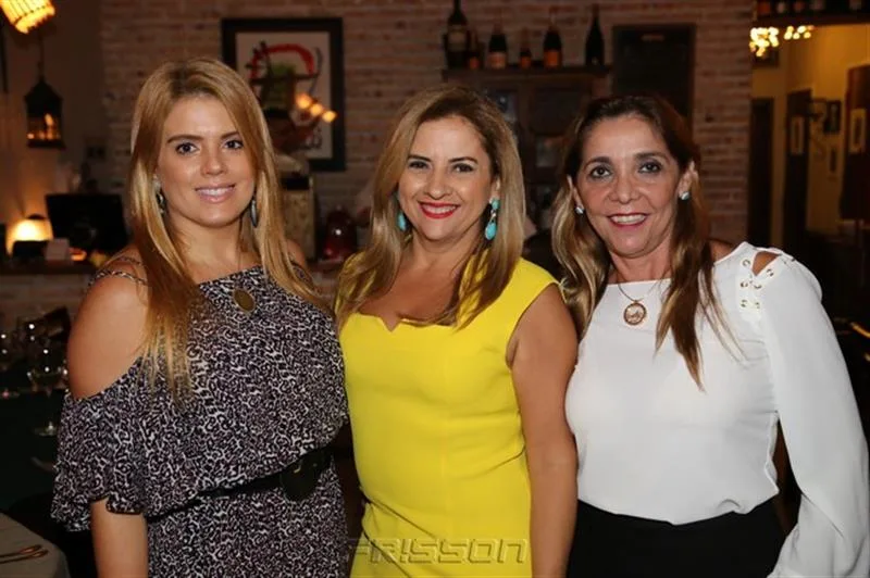 Leticia Studart, Beth Pinto e Inês Peixoto