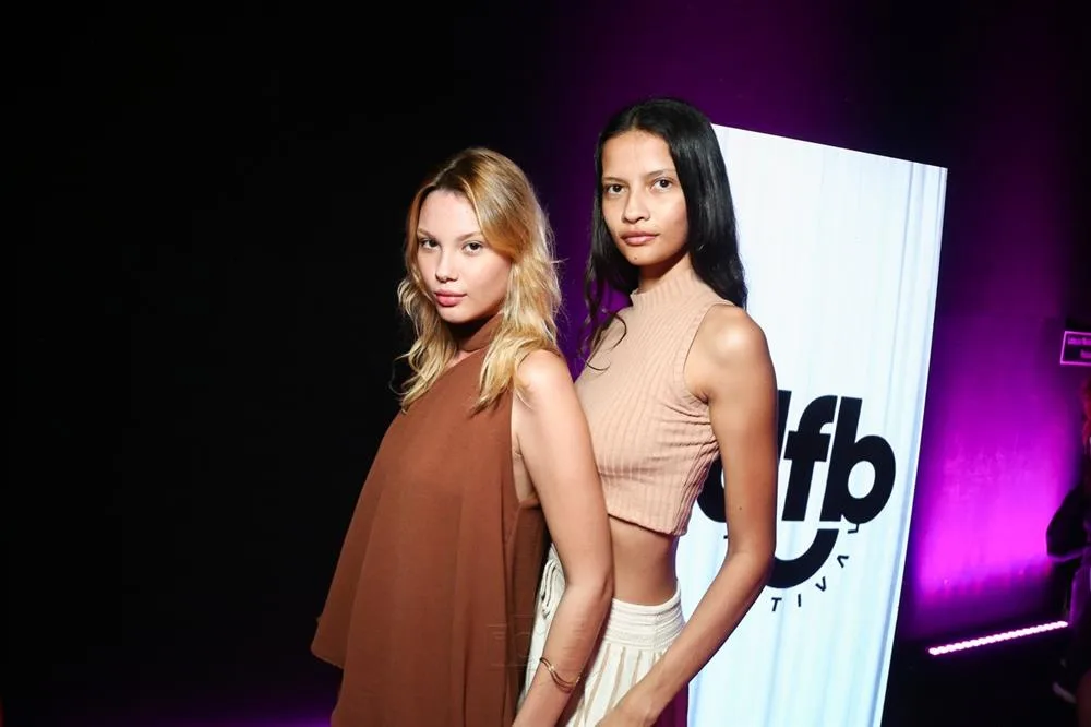 Beatriz Sales e Emanuelle Maildo