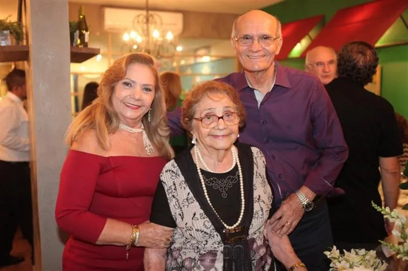 Bethinha Sampaio, Mirtez Batista e Tito Sampaio