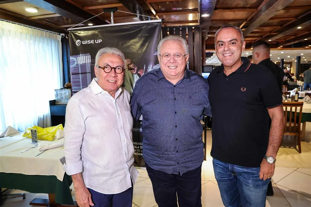 Arnaldo Santos, Carlos Silva e Marcelo Mota