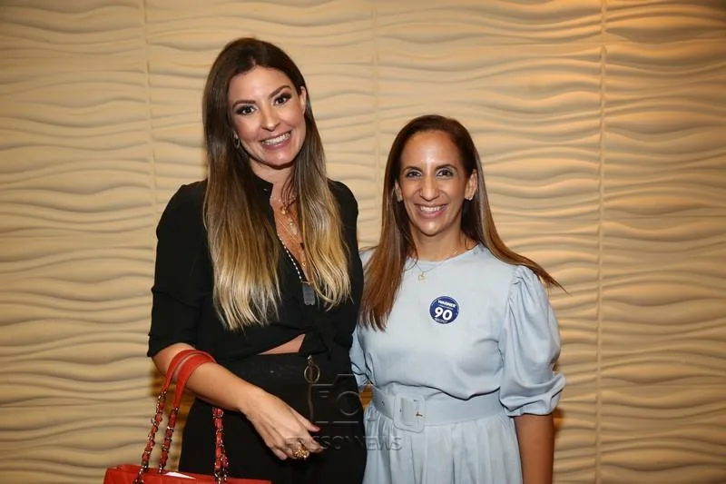 Carol Melo e Kamila Cardoso