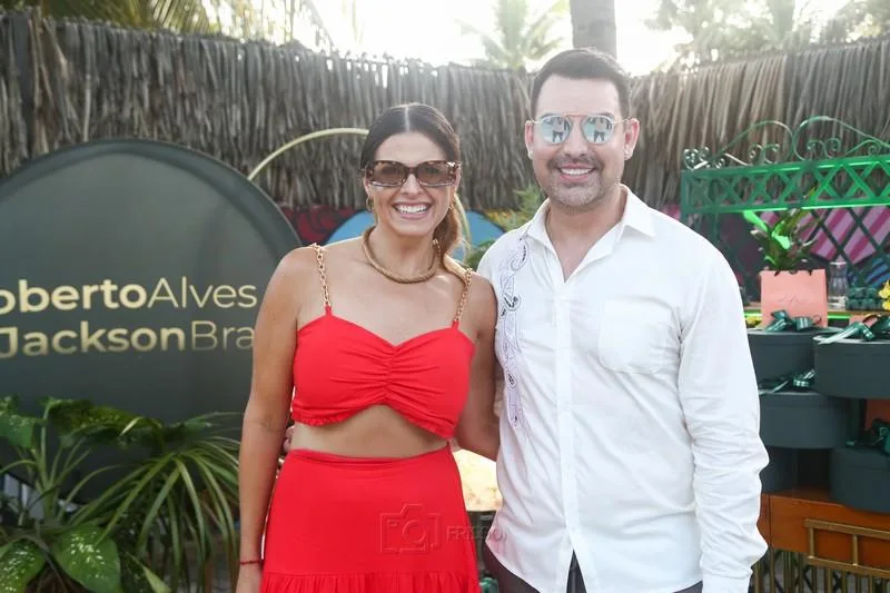 Denise Pontes e Roberto Alves