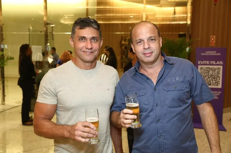 Daniel Macambira e César Bueno