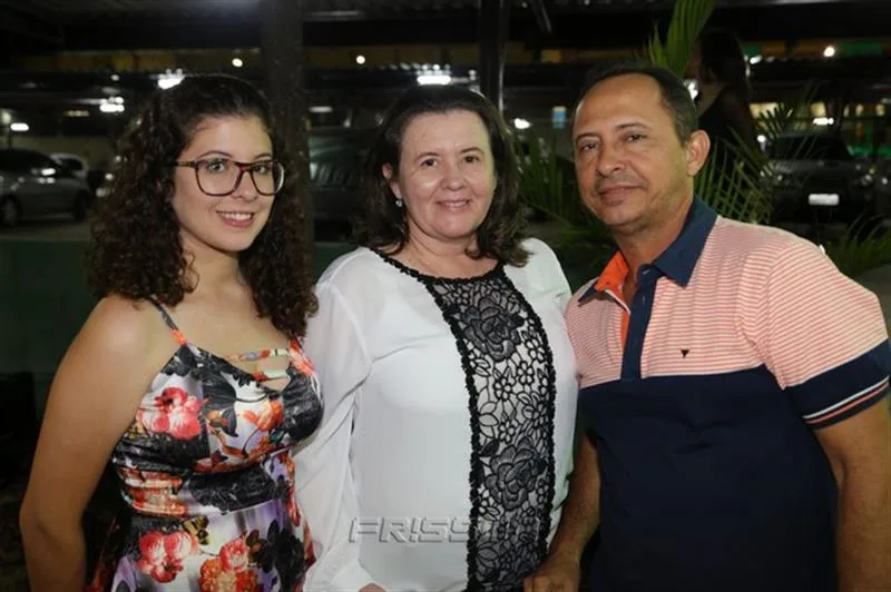 Carolina, Emilia Ribeiro e Paulo César Batista