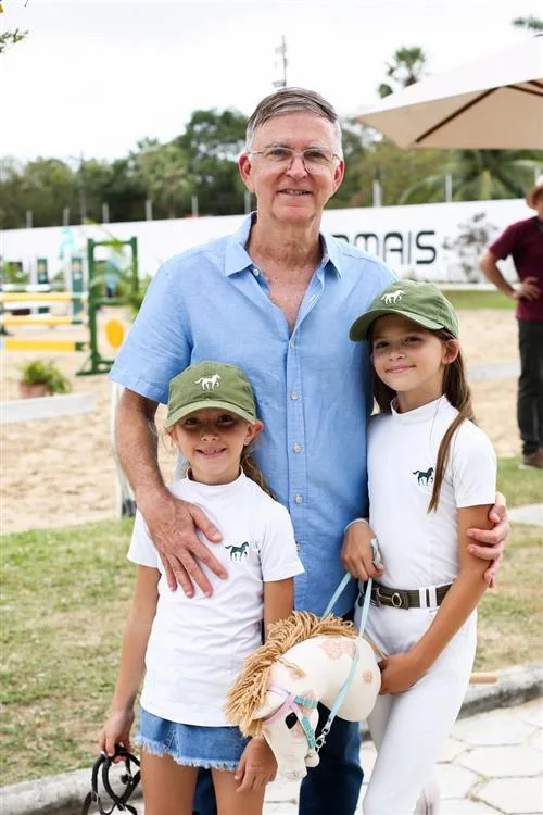 Celina, Esther e Haim Erel