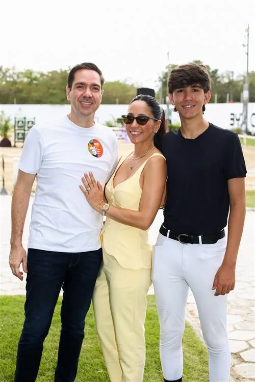 Eduardo, Nádia e Pedro Bismarck