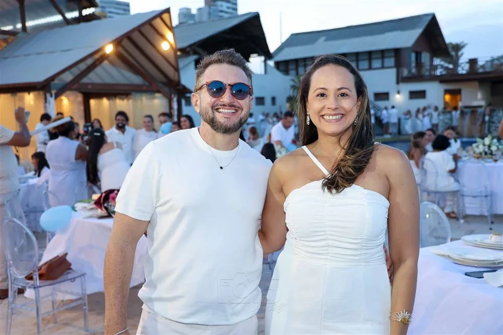 Alessandro Alves e Karine Faculdo