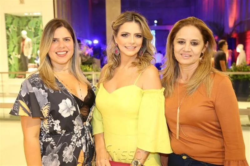 Aline Albuquerque, Tais Pinto e Silvia Moraes