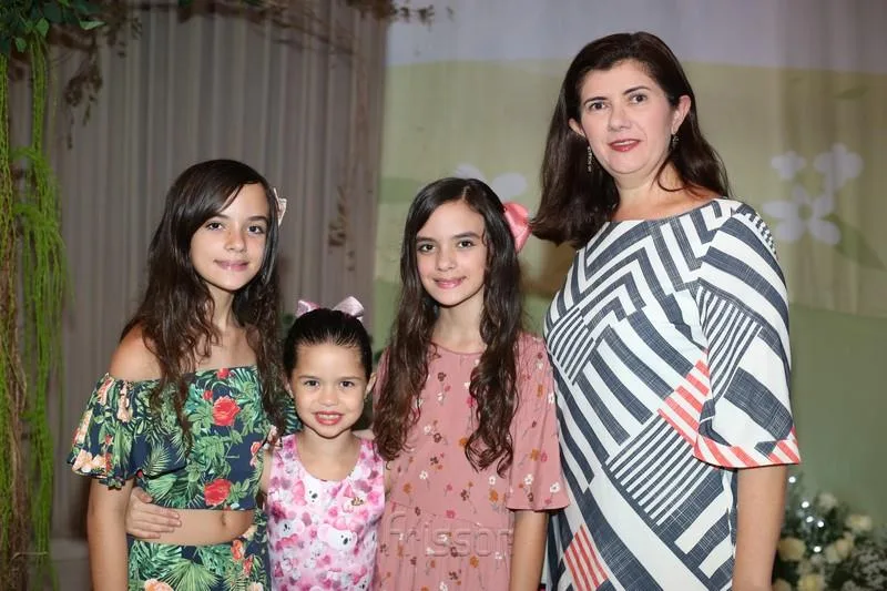 Beatriz, Cecília, Rafaela e Ana Virginia