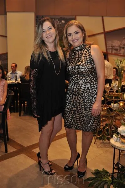 Aline Siqueira e Michelle Bezerra