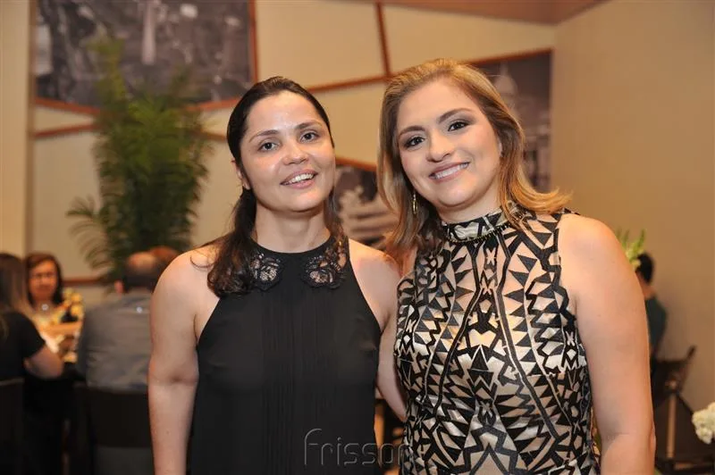 Jane Gomes e Michelle Bezerra