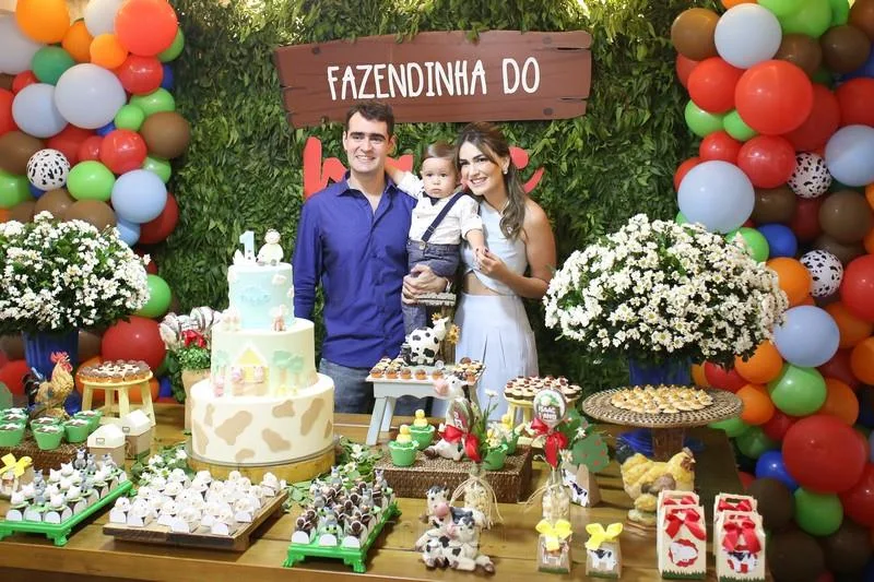 Arthur, Isaac e Juliana Costa Lima