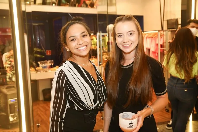 Beatriz Freitas e Sara Aguiar