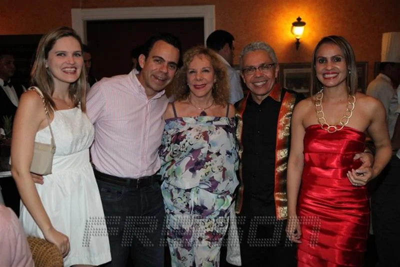 Clarissa Saturnino, Alexandre, Moema Guilhon, Jarbas e Ana Amelia Studart