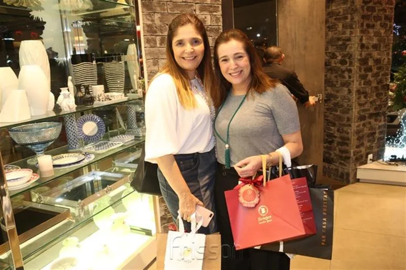 Cristiane Figueiredo e Adriana Teixeira