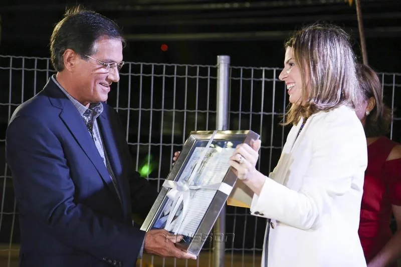 Beto Studart e Carol Bezerra