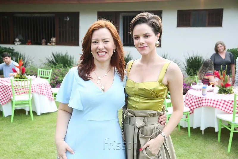 Aline Barroso e Paulinha Rocha