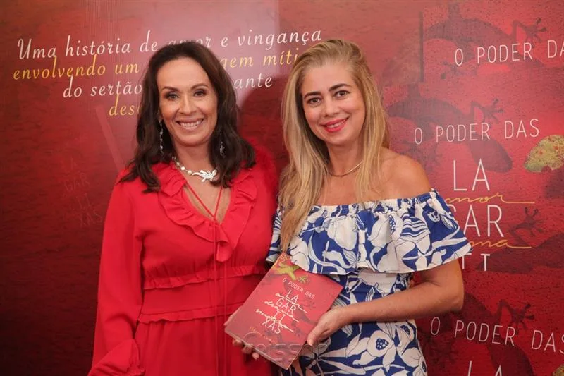 Claudia Carvalho e Anny Mary Romero