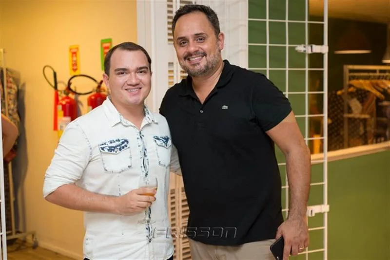 Carpegiane Santos e Marcelo Castelão
