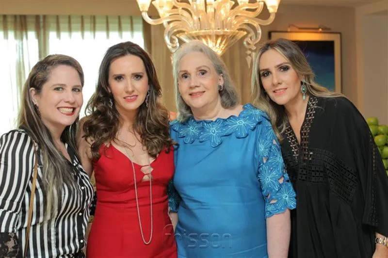 Danielle Lira, Roberta Nogueira, Fatima Oliveira e Renata Ciríaco