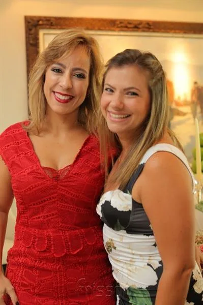 Leticia Macedo e Vanessa Queirós