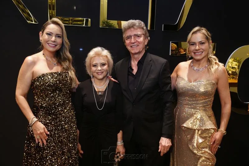 30 anos da Tallis Joias