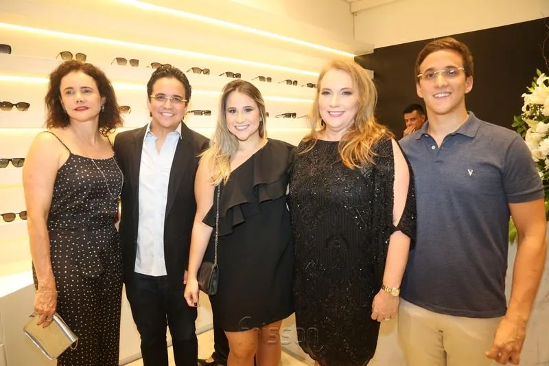 Cristiane, Panta Neto, Roberta, Luiziane e Igor Fernandes