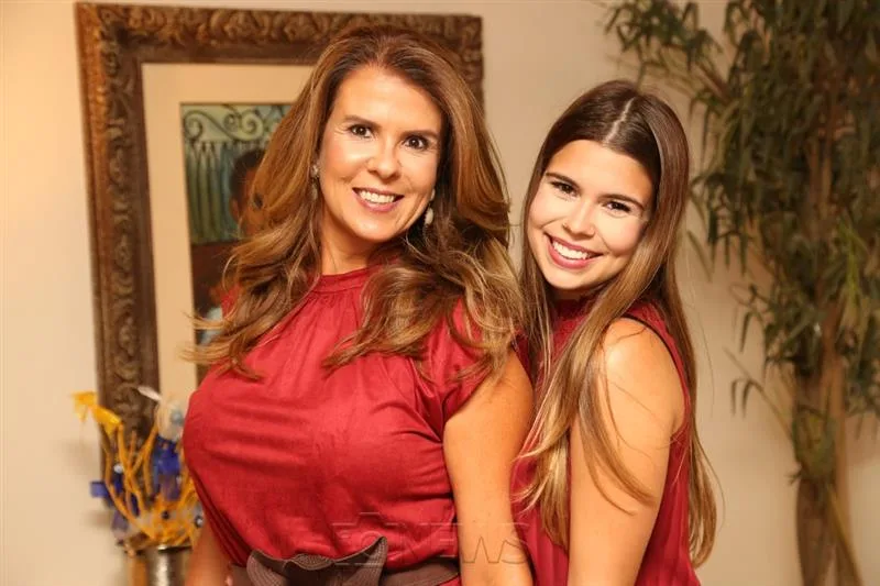 Alexandra e Júlia Pinto