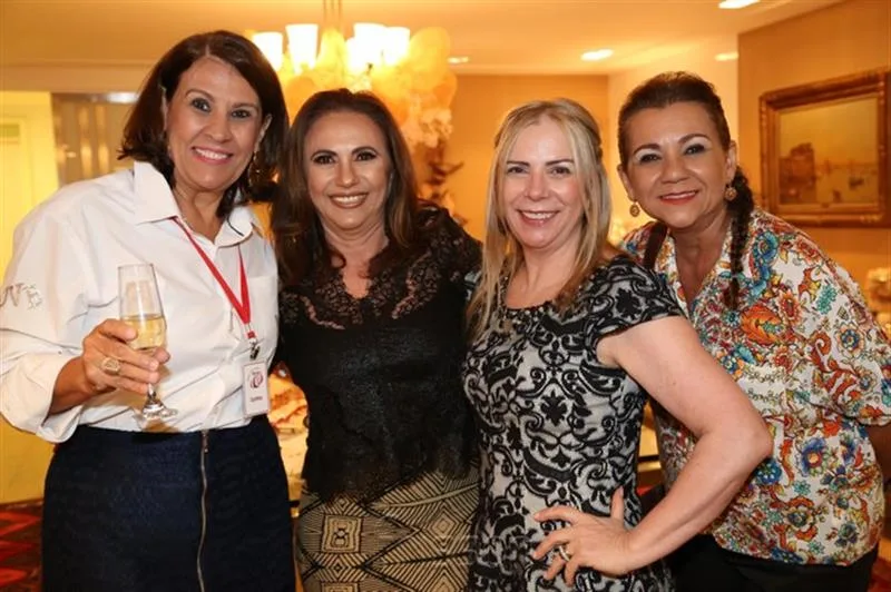 Cinthya Couto, Arleziana Oliveira, Lucy Figueiredo e Elizabeth Arruda