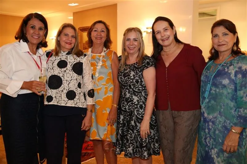 Cinthya Couto, Eveline Martan, Nivia Fracklin, Lucy Figueiredo, Ruth Gomes e Dulce Gentil