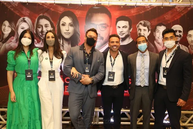 Aline David, Roberta Cartonan, Paulo Muzy, Daniel Coimbra, Bruno Cesar e Rodrigo Manda