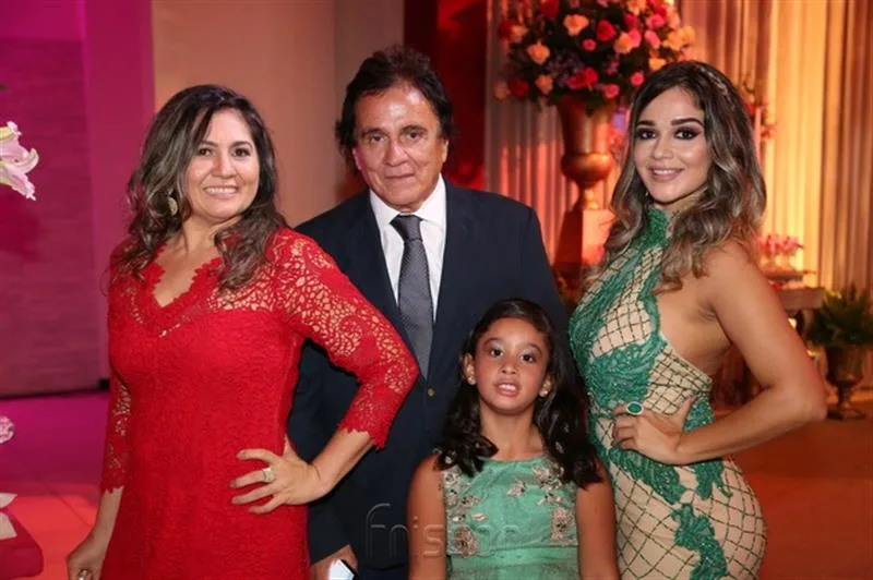 Ana Vasconcelos, Aimar Rodrigues, Lara e Carol Rabelo