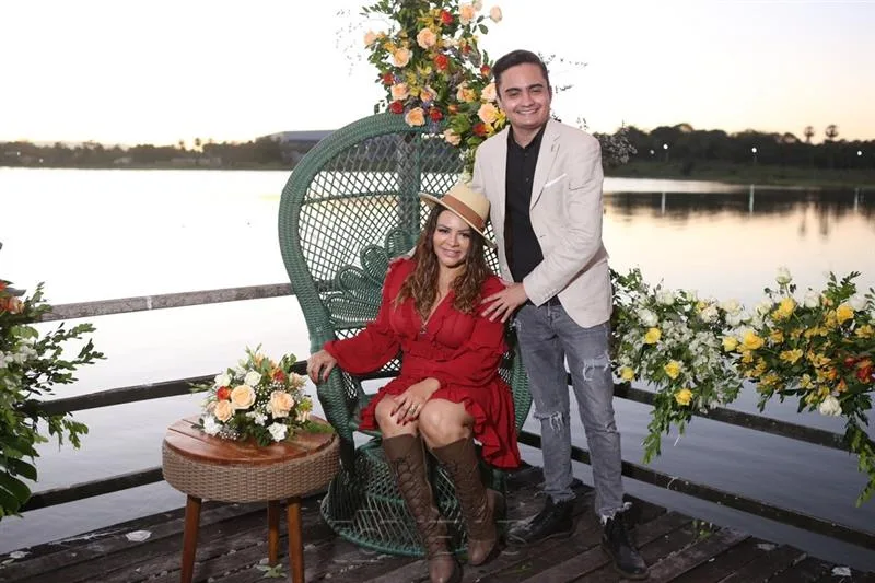 Marcia Felipe e Felipe Araújo