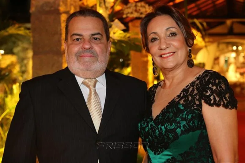 Aristeu e Simone Holanda