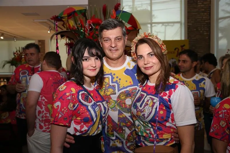 Anik, Cid e Joyce Marconi