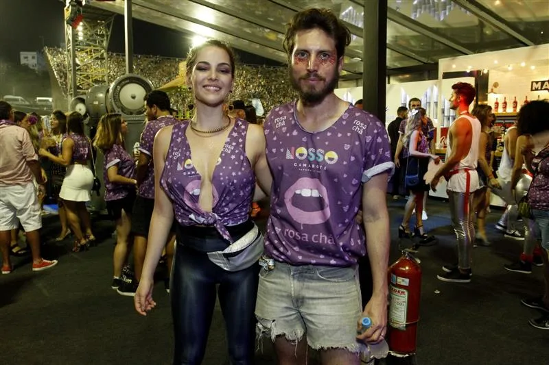 Tainá Muller e Henrique Sauer