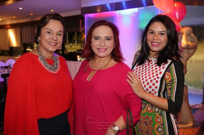 Cândida Figueiredo, Marilena e Ana Julia Timbó