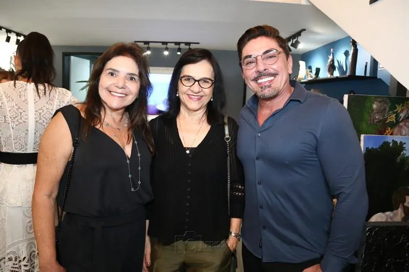 Exposição Momento Farben