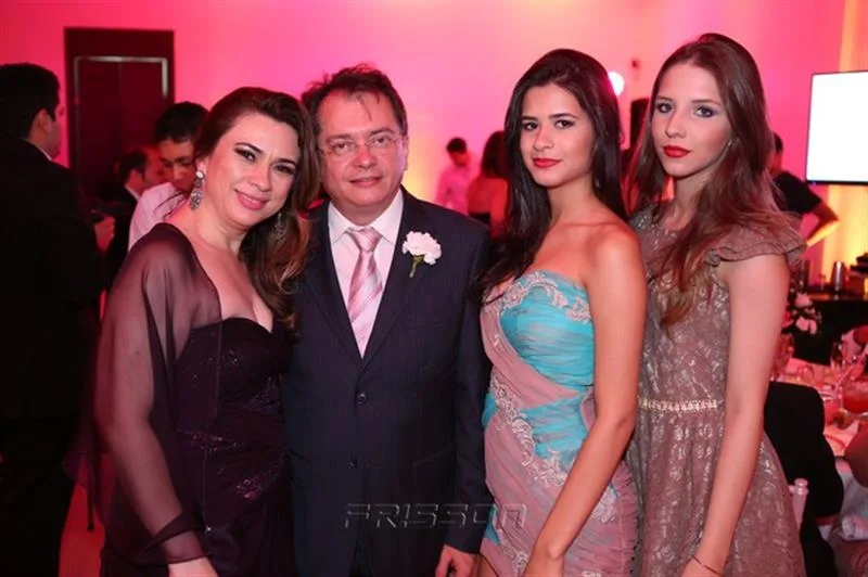 Albanisa Oliveira, Renato Carvalho, Isabelle Miranda e Victoria Macedo